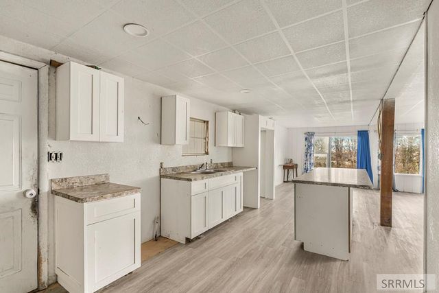 5571 Iona Road, Iona, ID 83427