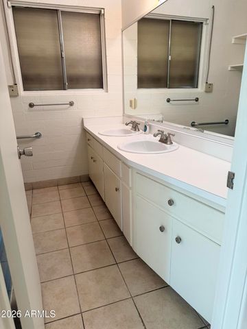 1441 E MARYLAND Avenue 7, Phoenix, AZ 85014