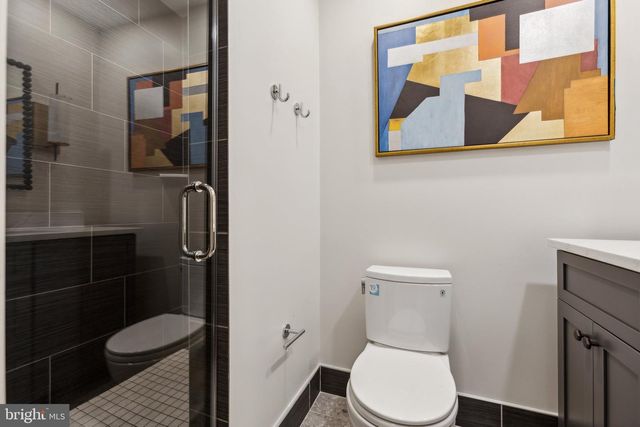 1641 R ST NW #403, Washington, DC 20009