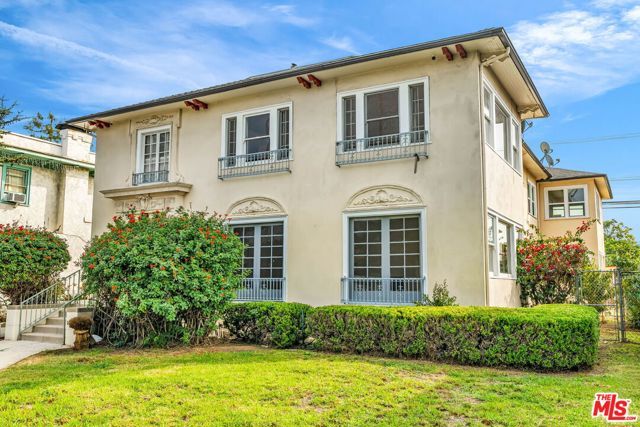 1412 S Victoria Avenue, Los Angeles, CA 90019