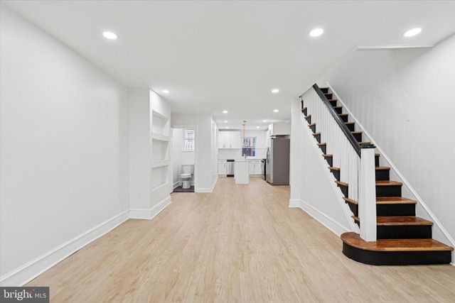 417 E UPSAL ST, Philadelphia, PA 19119