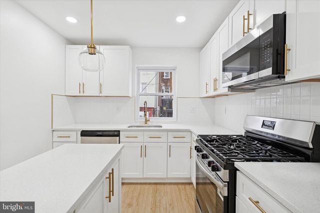 417 E UPSAL ST, Philadelphia, PA 19119