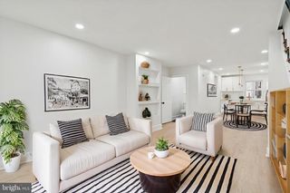 417 E UPSAL ST, Philadelphia, PA 19119