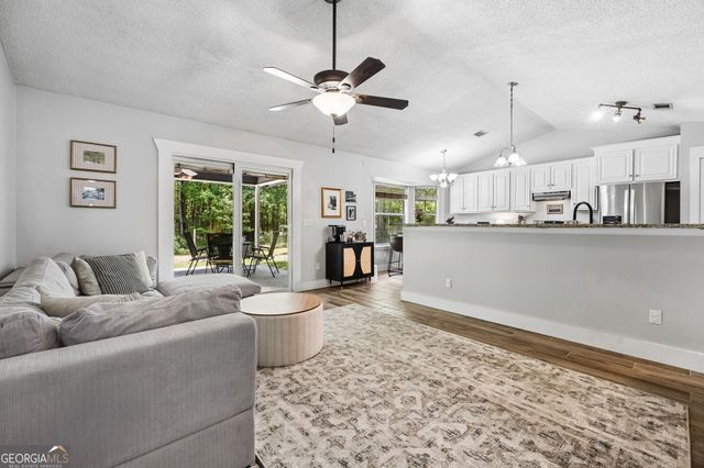 104 Birch Court, Kingsland, GA 31548