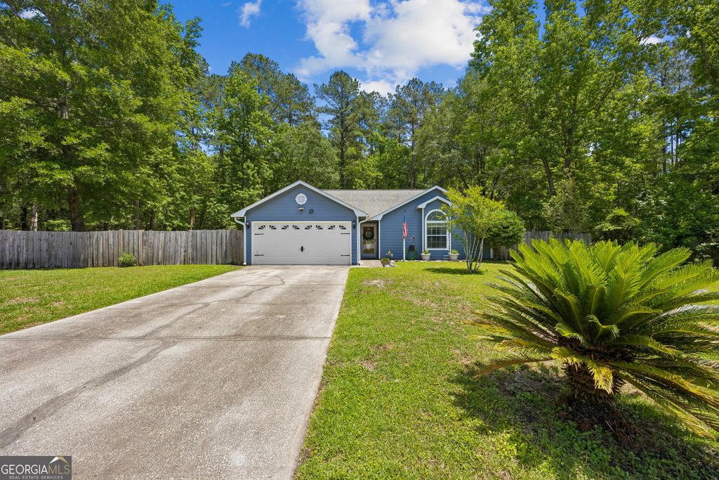 104 Birch Court, Kingsland, GA 31548
