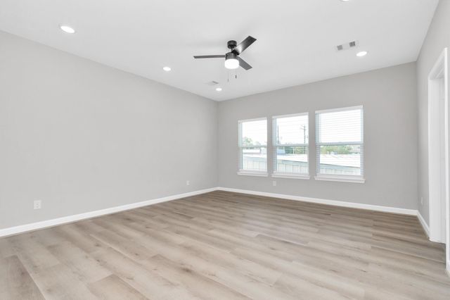 2349 Hoskins Drive, Houston, TX 77080