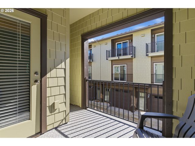 12023 Se HIGH CREEK Rd E, Happy Valley, OR 97086