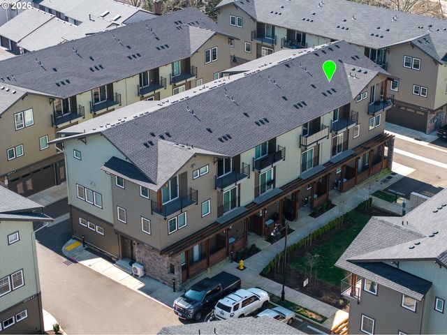 12023 Se HIGH CREEK Rd E, Happy Valley, OR 97086