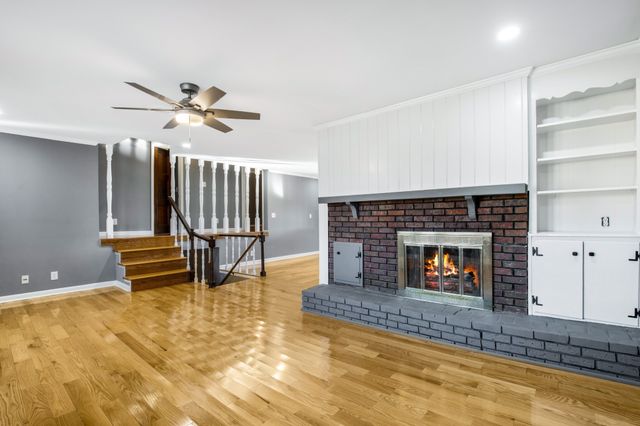 2209 Ruth St, Springfield, TN 37172