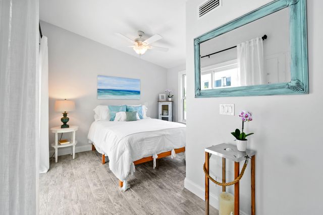 10541 SE Le Parc, Jupiter, FL 33469