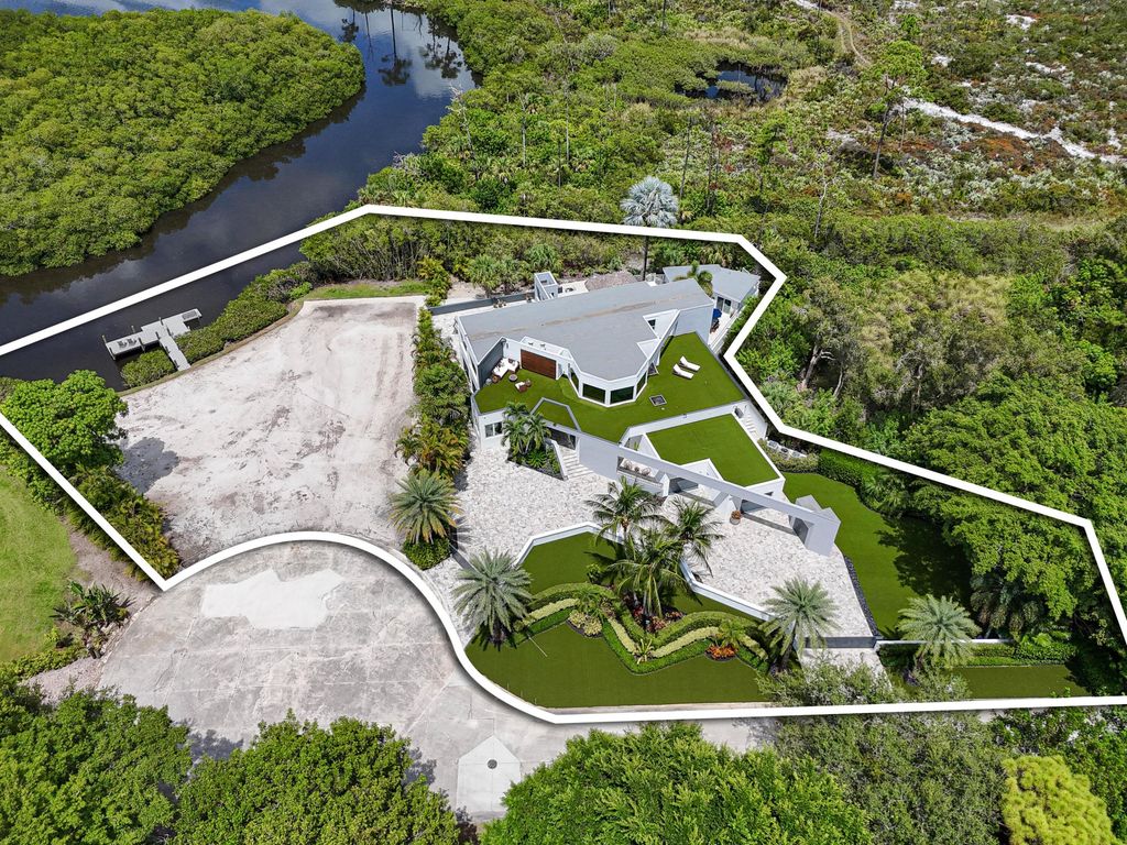 10541 SE Le Parc, Jupiter, FL 33469