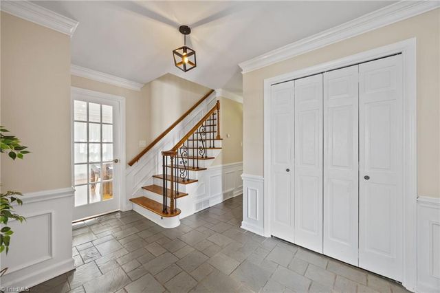 111 Milnor Place, Winston-salem, NC 27104