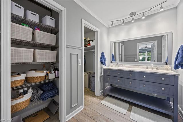 111 Milnor Place, Winston-salem, NC 27104