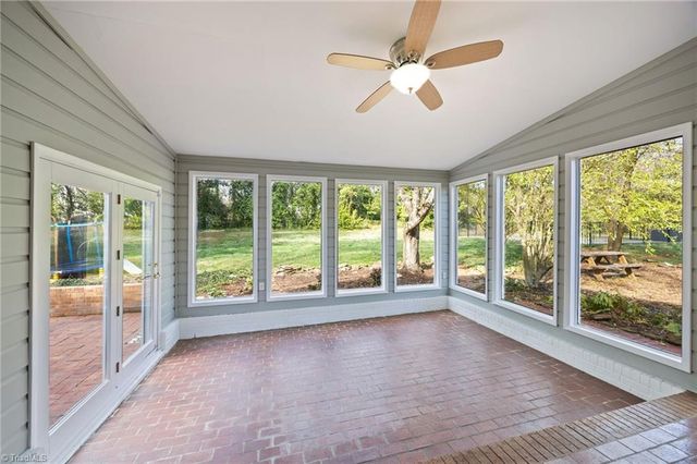 111 Milnor Place, Winston-salem, NC 27104