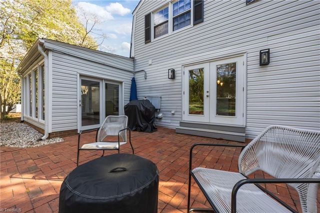 111 Milnor Place, Winston-salem, NC 27104