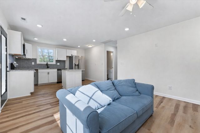 520 Edlin St, Clarksville, TN 37043