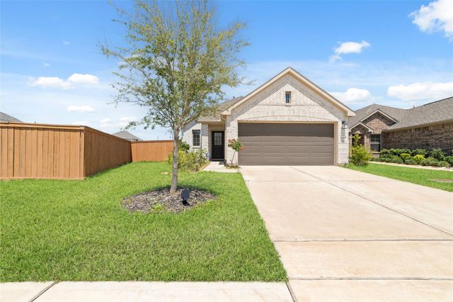 8326 Royal Breeze Drive, Cypress, TX 77433