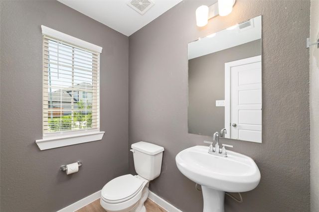 8326 Royal Breeze Drive, Cypress, TX 77433