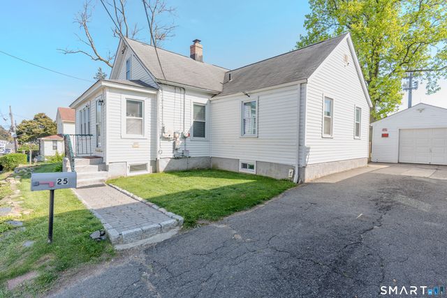 25 McKinley Avenue, Stratford, CT 06615