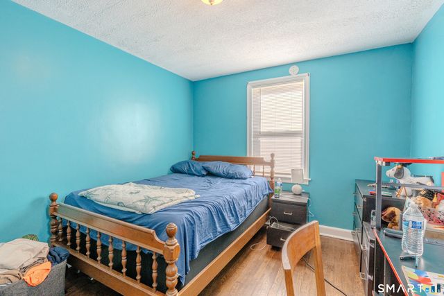 25 McKinley Avenue, Stratford, CT 06615