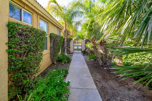 67520 S Laguna Drive, Cathedral City, CA 92234