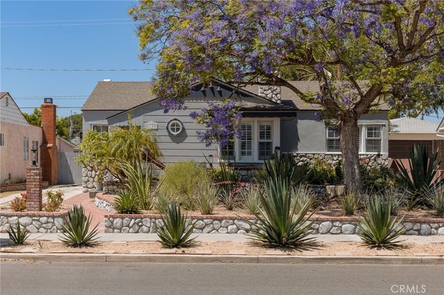 1739 N Niagara, Burbank, CA 91505