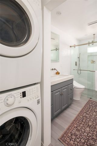 1739 N Niagara, Burbank, CA 91505