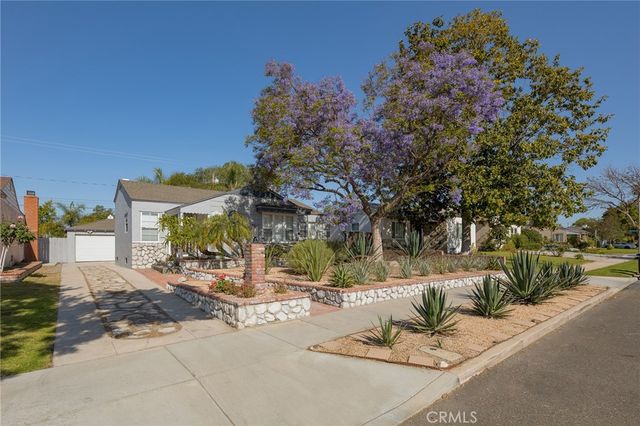 1739 N Niagara, Burbank, CA 91505