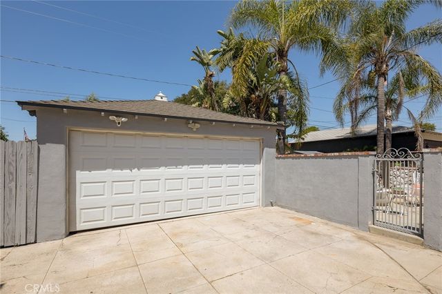 1739 N Niagara, Burbank, CA 91505