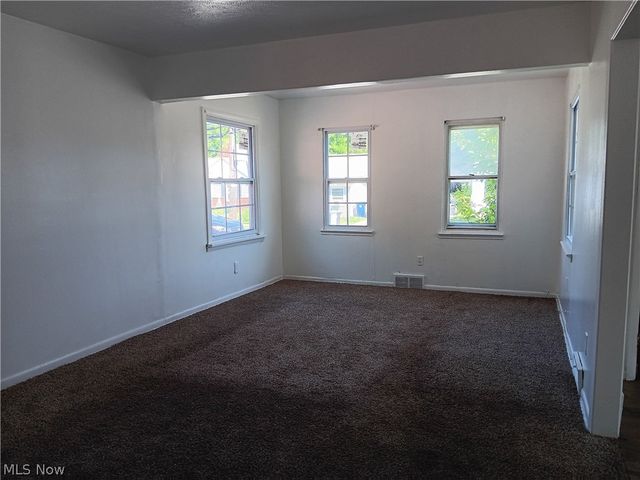 12405 Emery Avenue, Cleveland, OH 44135