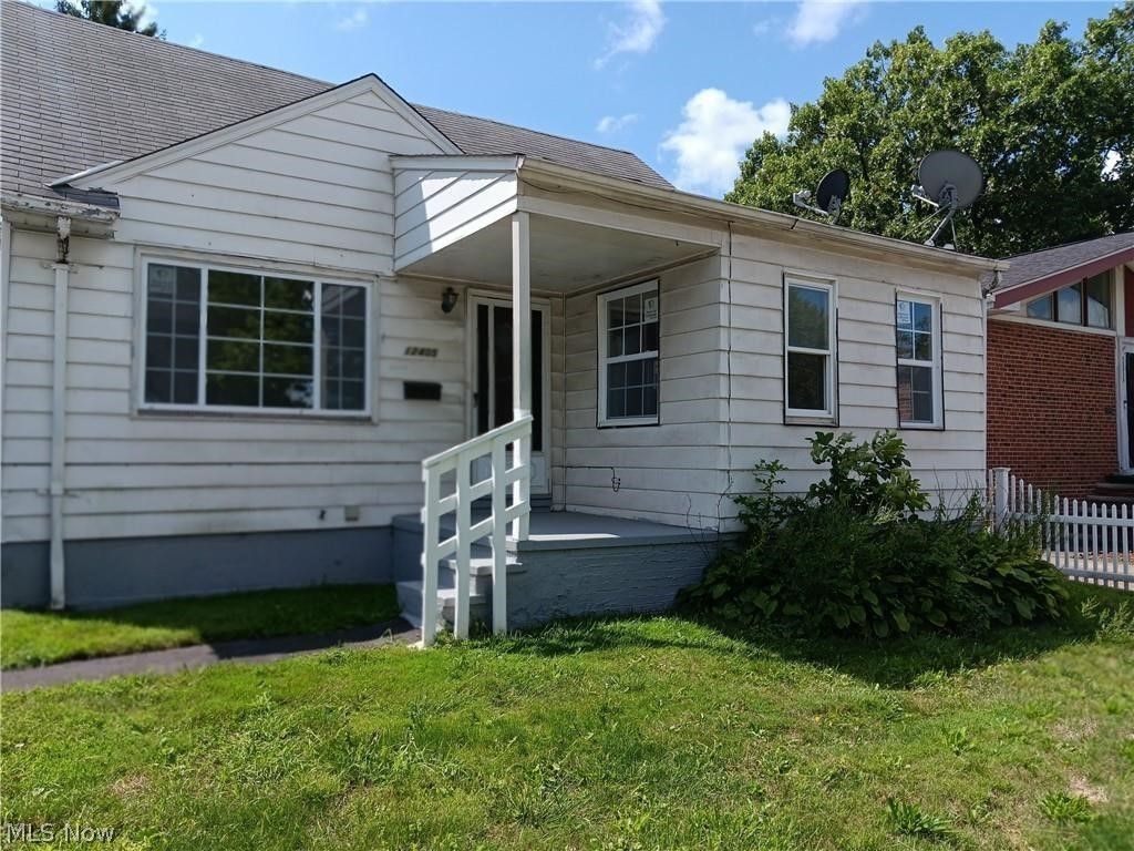 12405 Emery Avenue, Cleveland, OH 44135
