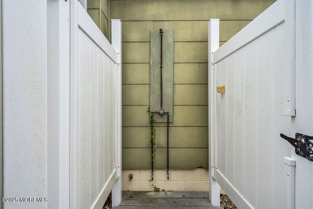 1453 Barnegat Avenue, South Seaside Park, NJ 08752