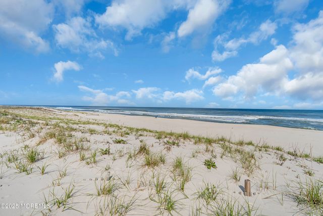 1453 Barnegat Avenue, South Seaside Park, NJ 08752