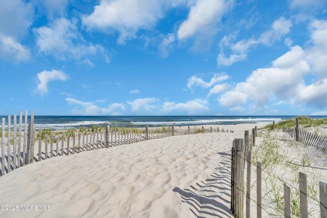 1453 Barnegat Avenue, South Seaside Park, NJ 08752