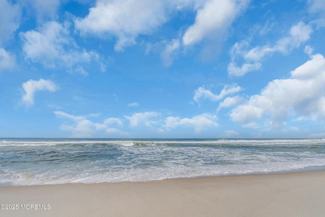 1453 Barnegat Avenue, South Seaside Park, NJ 08752