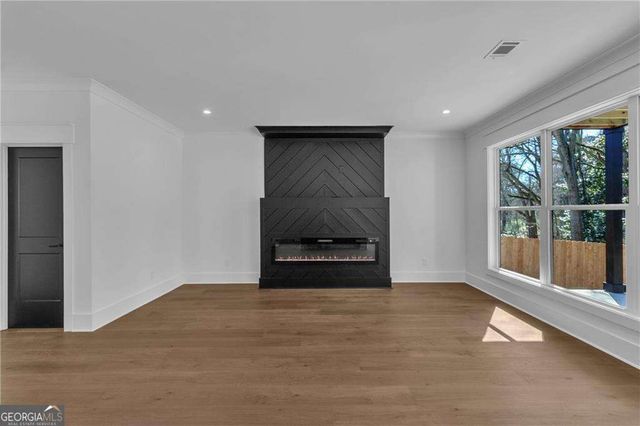 274 WHITE Street, Hoschton, GA 30548