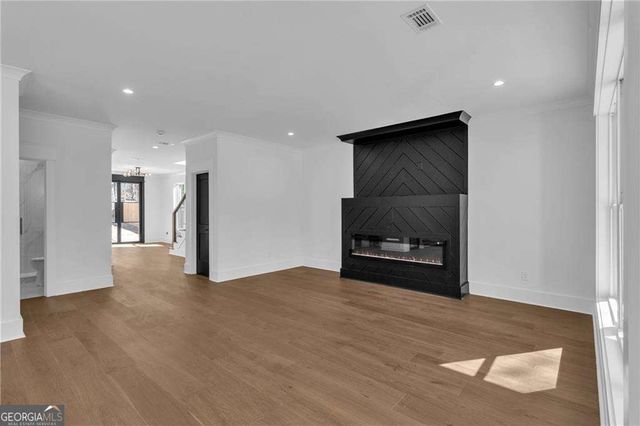 274 WHITE Street, Hoschton, GA 30548