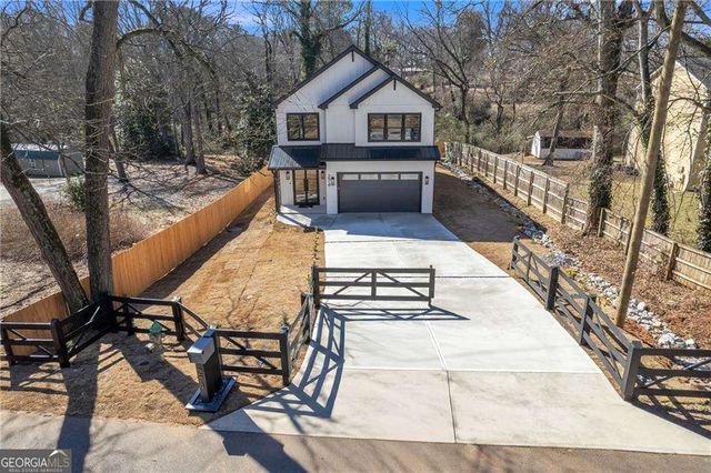 274 WHITE Street, Hoschton, GA 30548