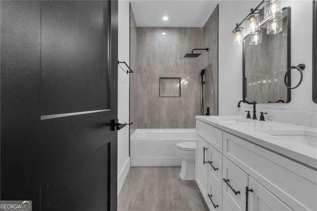 274 WHITE Street, Hoschton, GA 30548