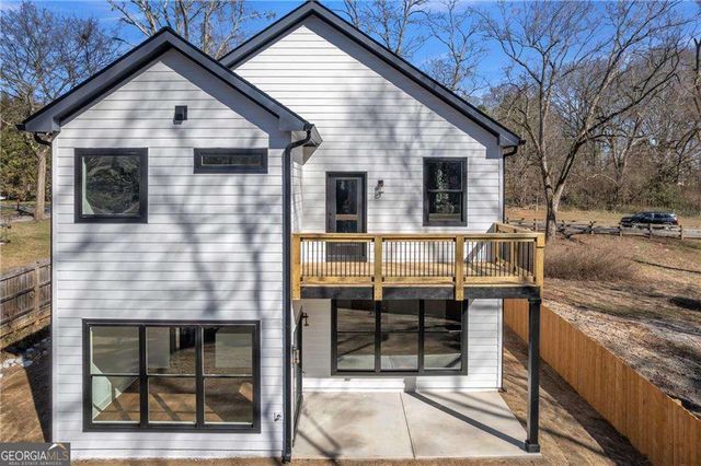 274 WHITE Street, Hoschton, GA 30548