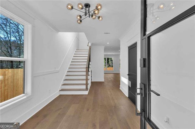 274 WHITE Street, Hoschton, GA 30548