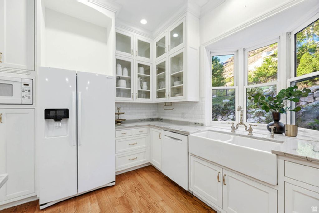 Image 23 of property listing at 2910 FOOTHILL DR, Provo, UT 84604