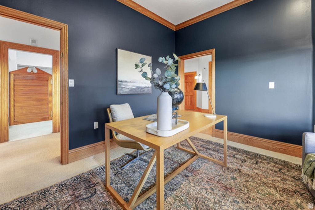 Image 5 of property listing at 2910 FOOTHILL DR, Provo, UT 84604