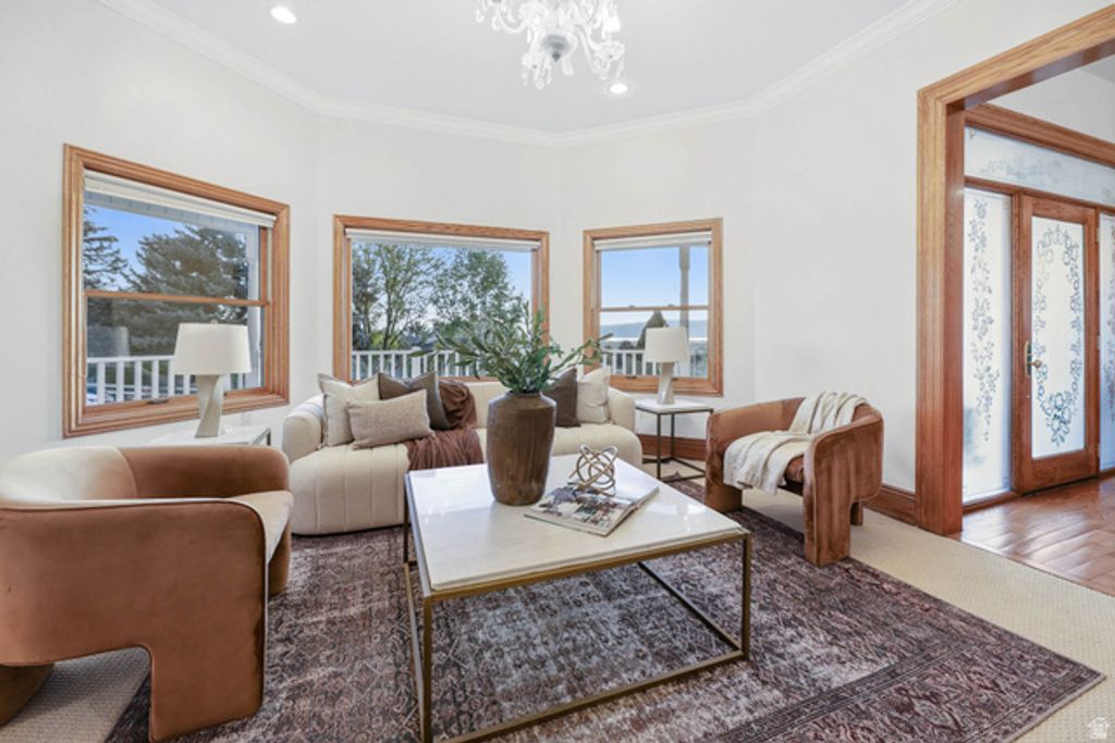 Image 7 of property listing at 2910 FOOTHILL DR, Provo, UT 84604