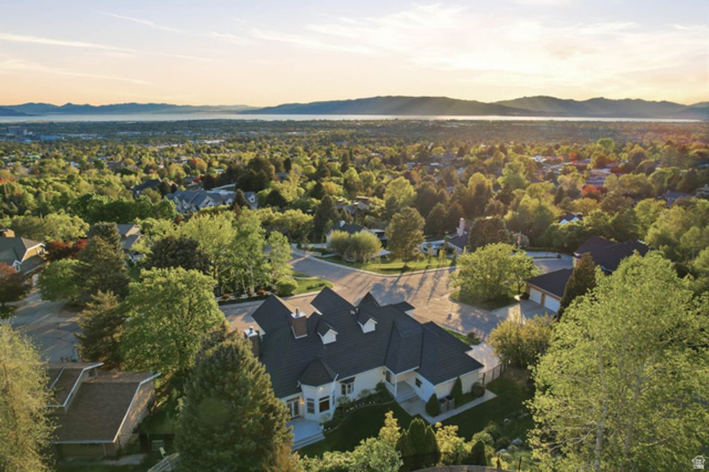 Image 69 of property listing at 2910 FOOTHILL DR, Provo, UT 84604