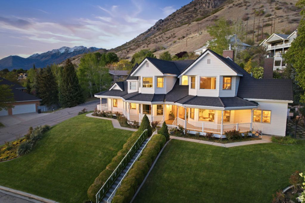 Image 75 of property listing at 2910 FOOTHILL DR, Provo, UT 84604