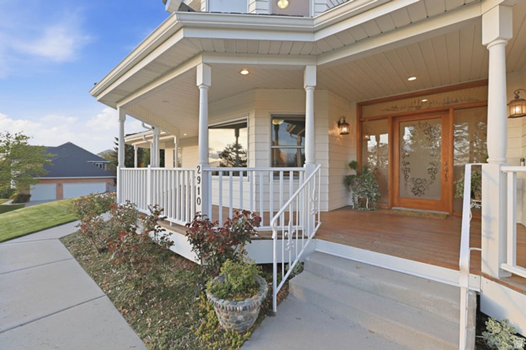 Image 77 of property listing at 2910 FOOTHILL DR, Provo, UT 84604