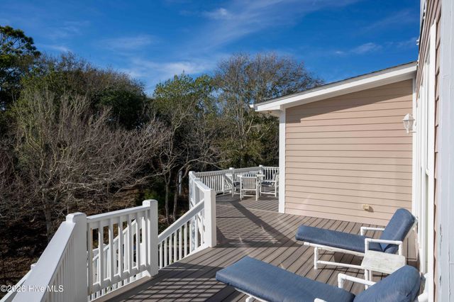 205 Aberlady Bay, Emerald Isle, NC 28594
