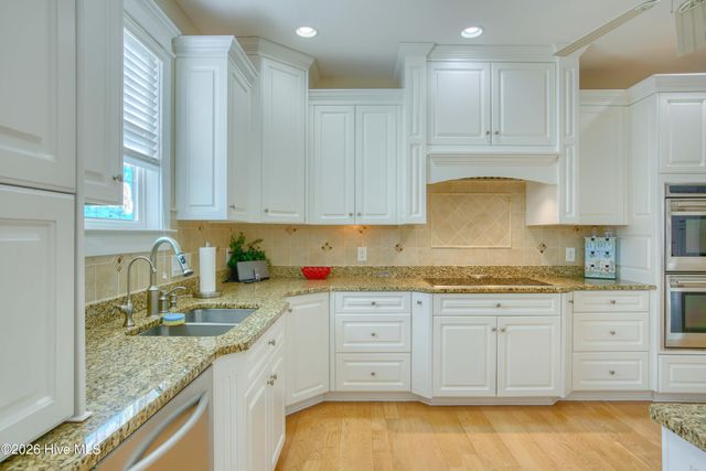 205 Aberlady Bay, Emerald Isle, NC 28594