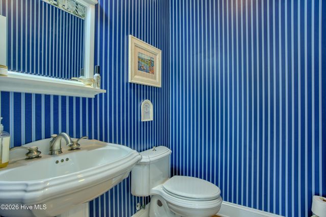 205 Aberlady Bay, Emerald Isle, NC 28594